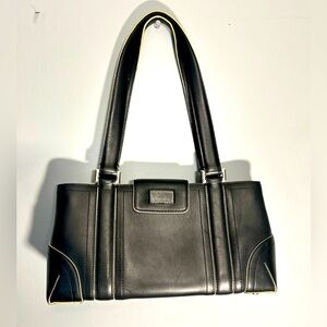 Ellen Tracy leather handbag
